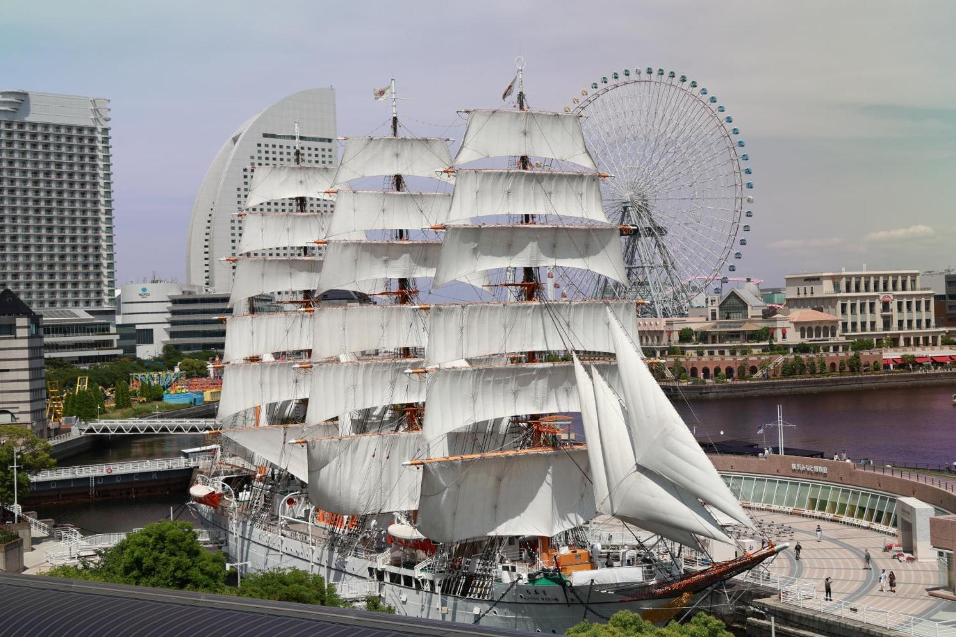 Breezbay Hotel Resort And Spa Yokohama  Exterior foto