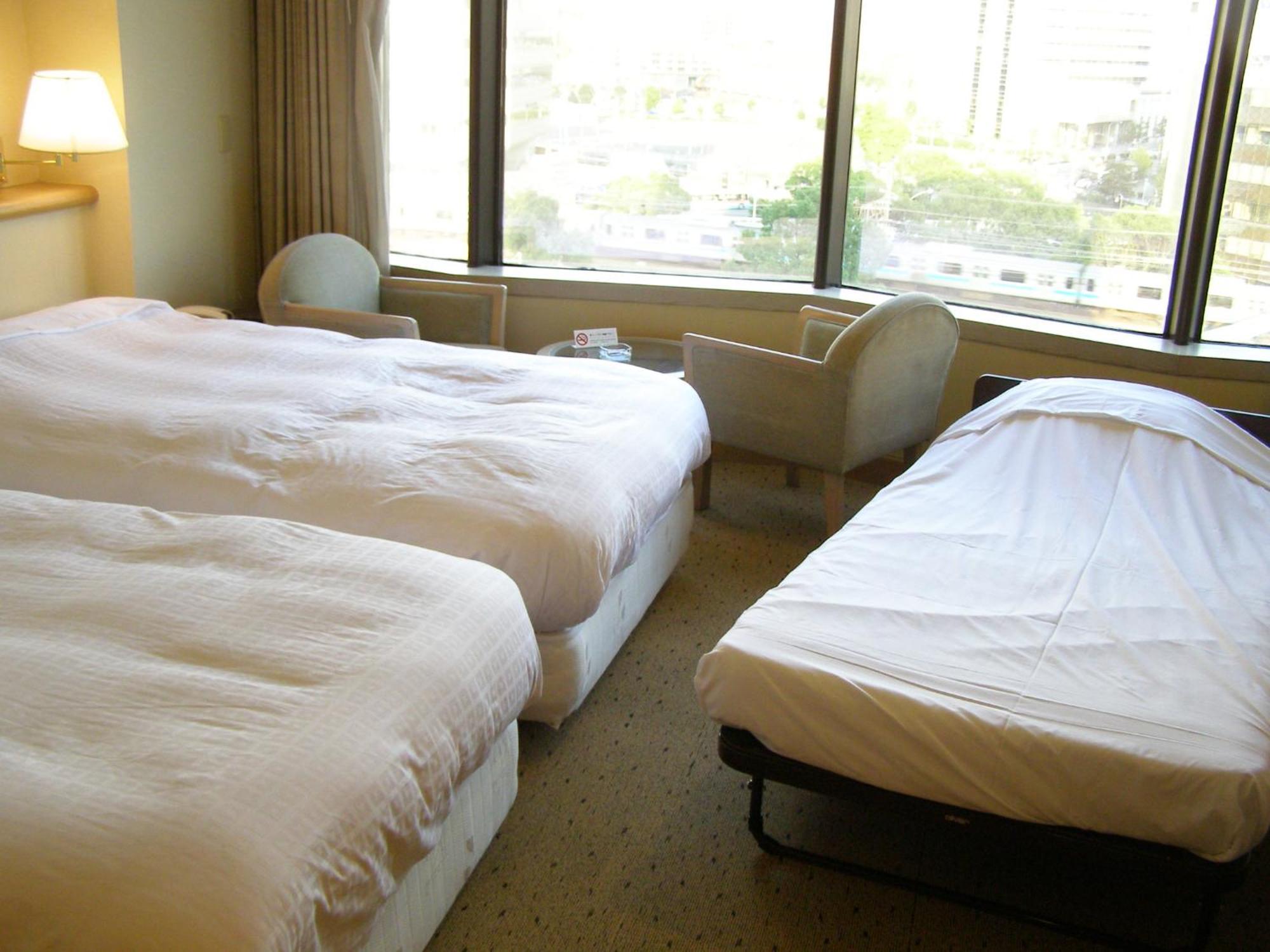 Breezbay Hotel Resort And Spa Yokohama  Exterior foto