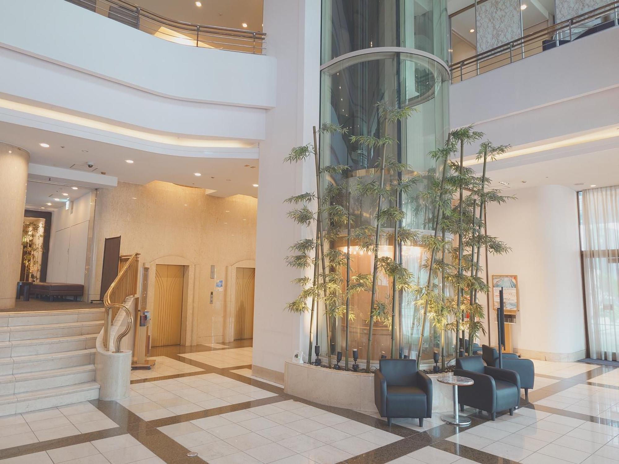 Breezbay Hotel Resort And Spa Yokohama  Exterior foto